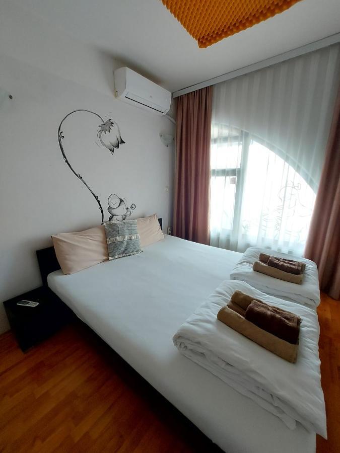 The Bulevard Hotel Σκόπια Εξωτερικό φωτογραφία