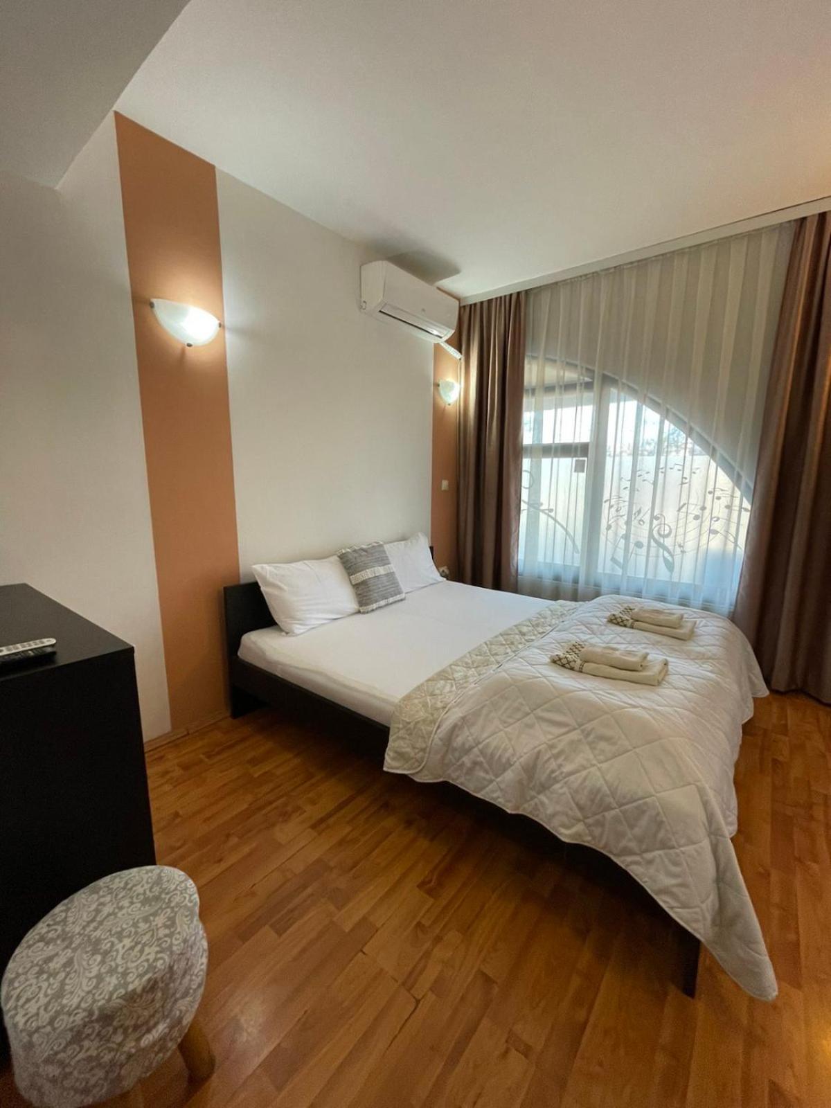 The Bulevard Hotel Σκόπια Εξωτερικό φωτογραφία
