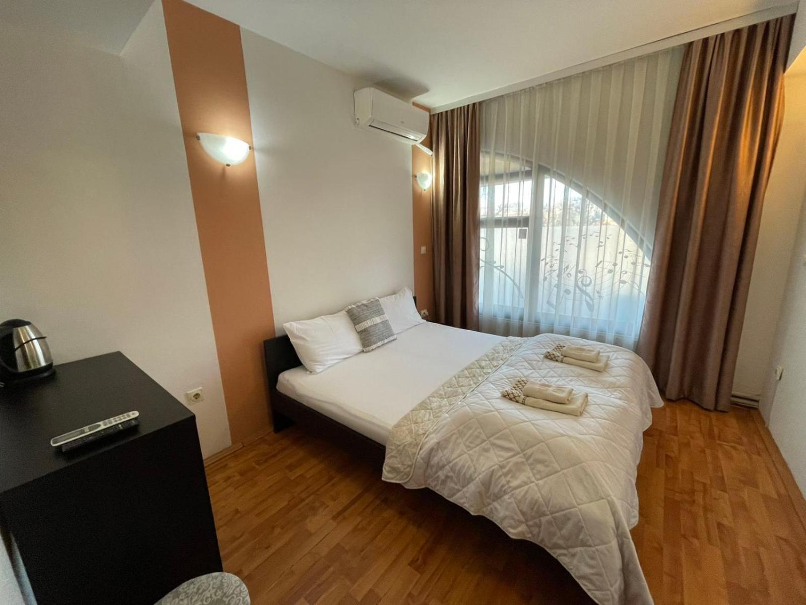 The Bulevard Hotel Σκόπια Εξωτερικό φωτογραφία