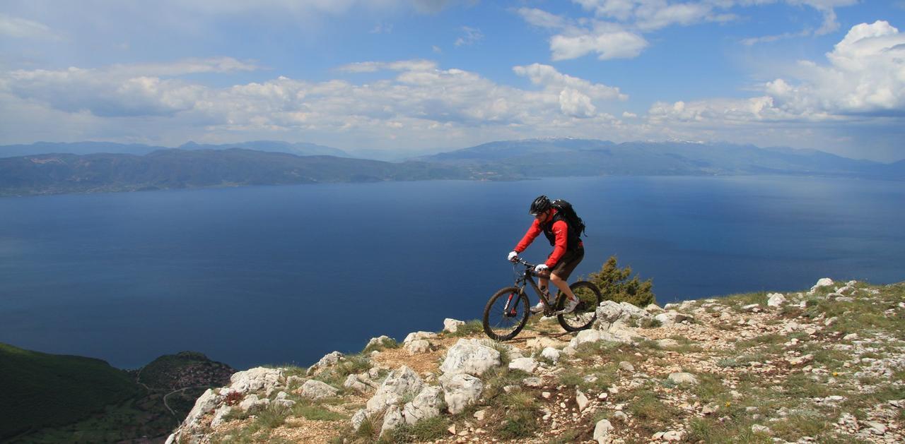 The Bulevard Hotel Σκόπια Εξωτερικό φωτογραφία
