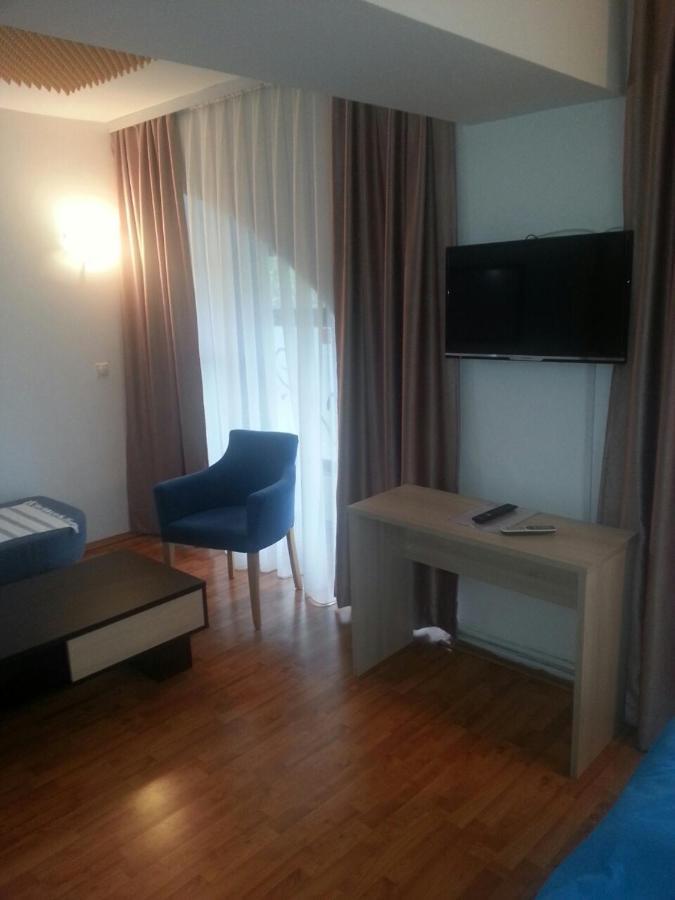 The Bulevard Hotel Σκόπια Εξωτερικό φωτογραφία
